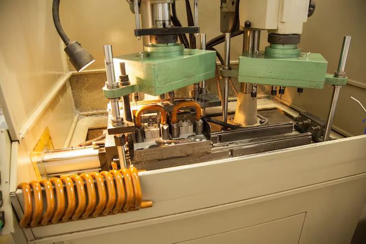 Guide To Industrial Double Action Hydraulic Power Press Machines